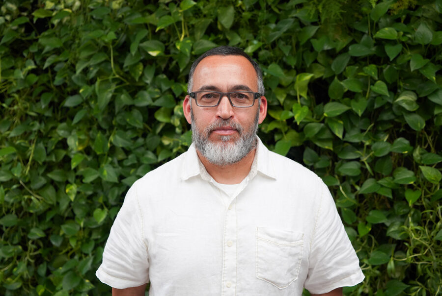Gabriel Stauring - Aurora humanitarian